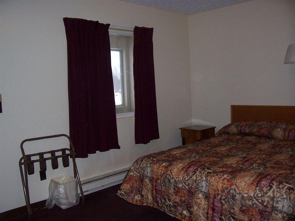 North Country American Motel 2*
