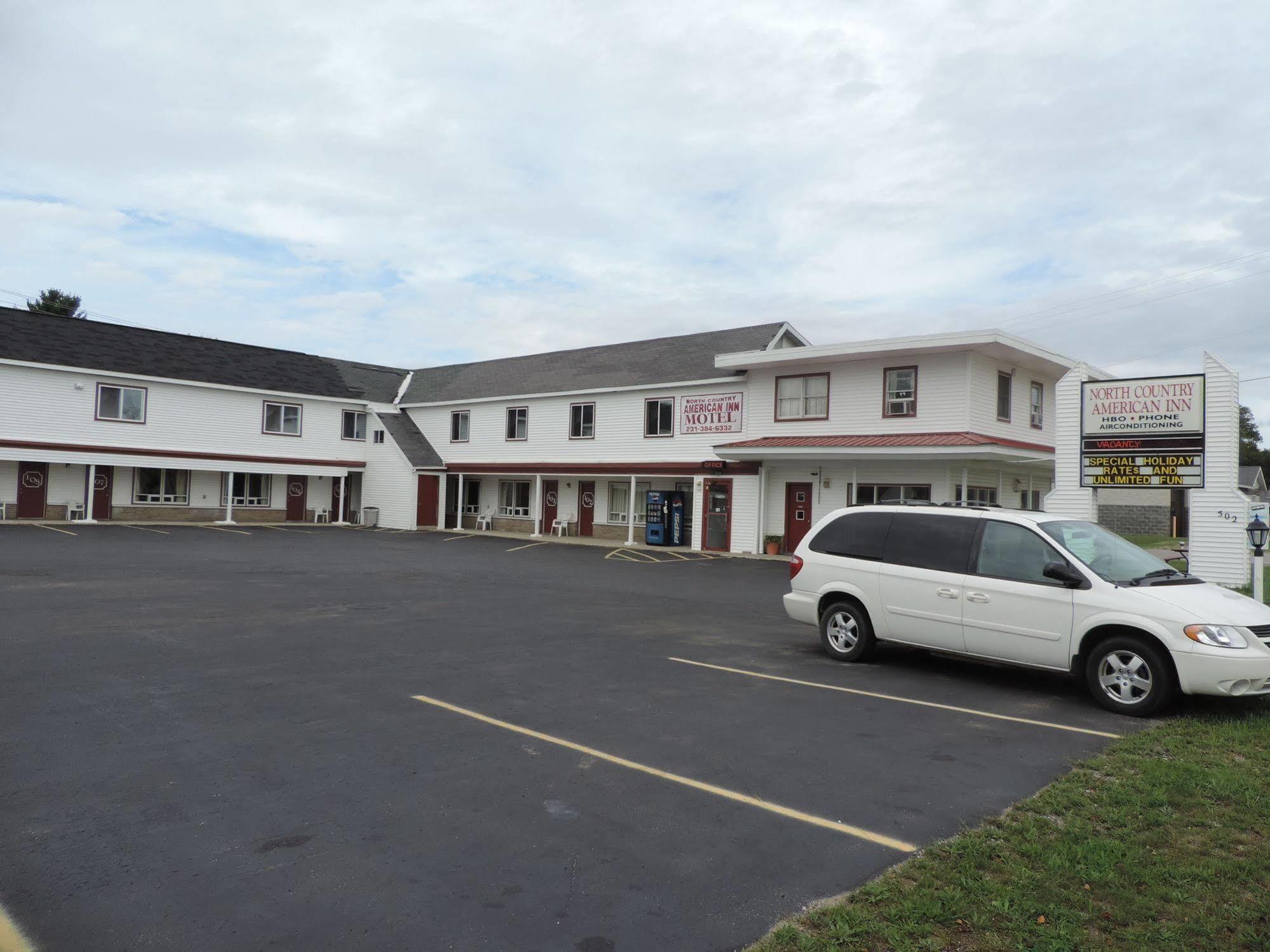 North Country American Motel