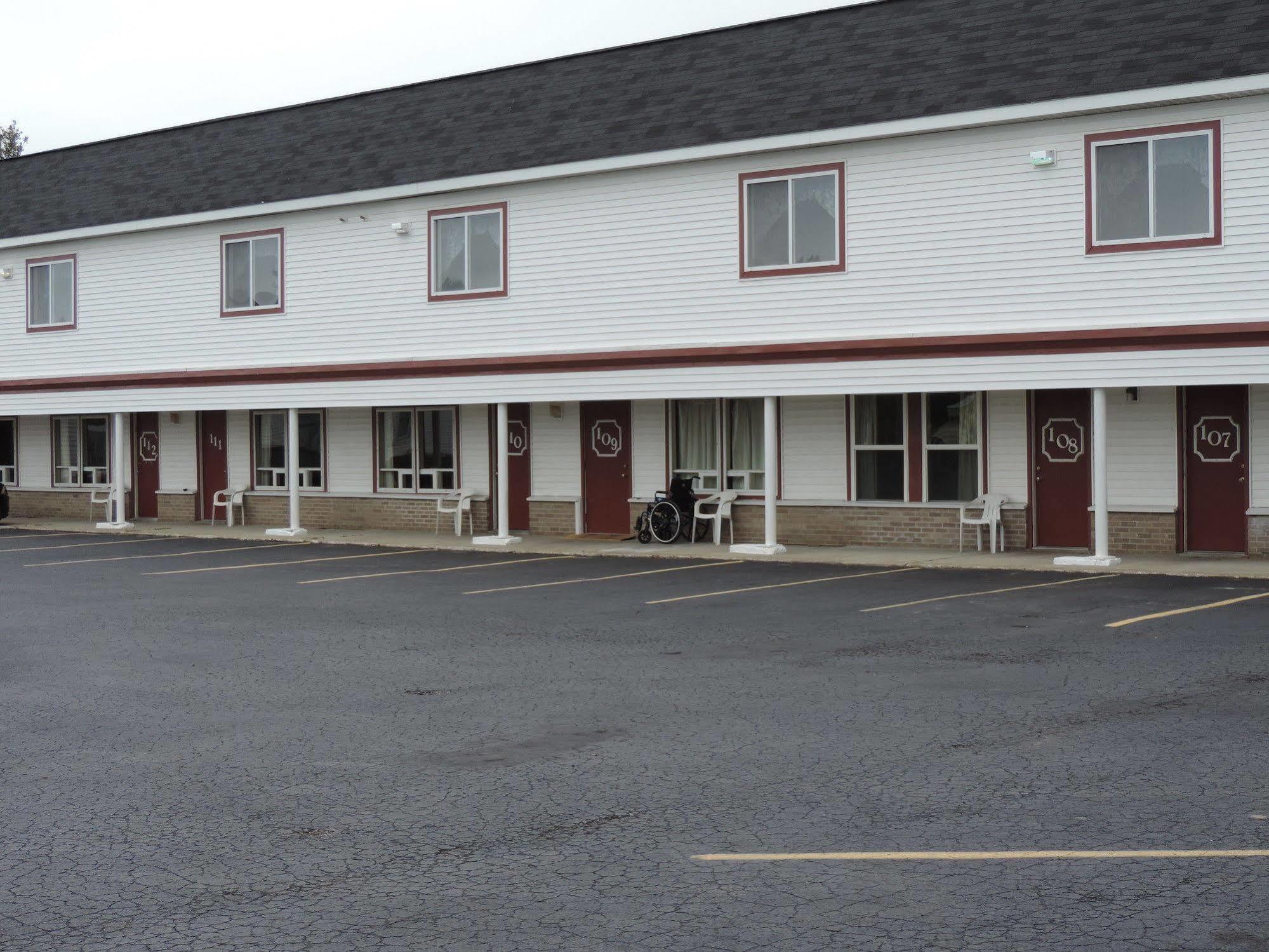 Motel North Country American
