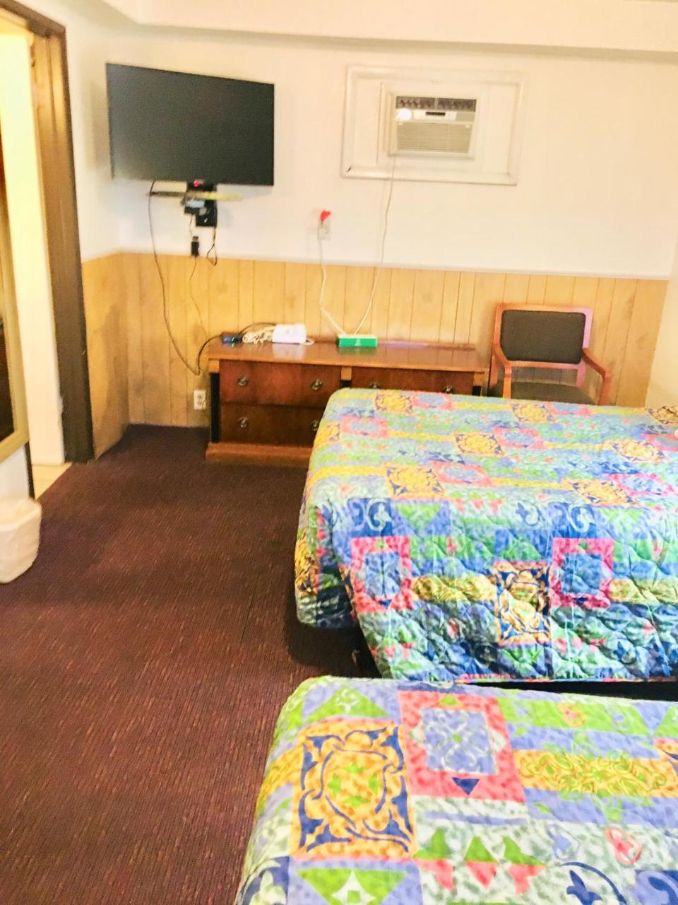 North Country American Motel 2*